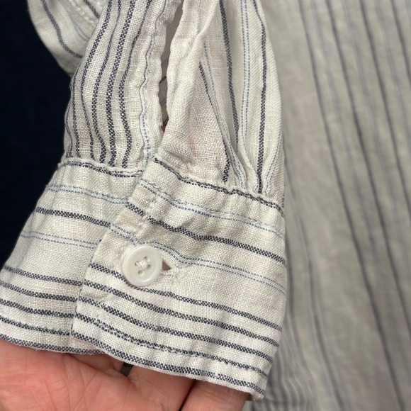 Garnet Hill Womens Long Sleeve Linen Button Up Shirt Sz M Breathable Coastal - Picture 3 of 12